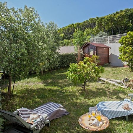 Casa L'Alivi Lejlighed Luri Eksteriør billede